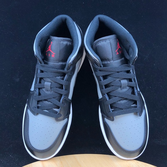 Nike Air Jordan 1 Mid GS Shadow Black Grey Gym Red White 554725-096 Size 5.5y - Picture 9 of 10
